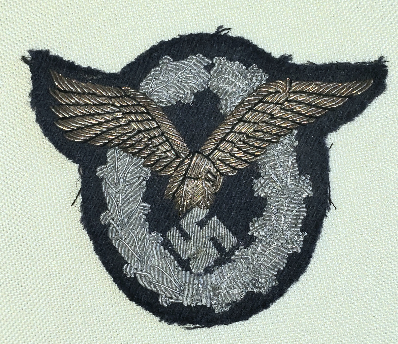 Luftwaffe Badges , insignia, related items.